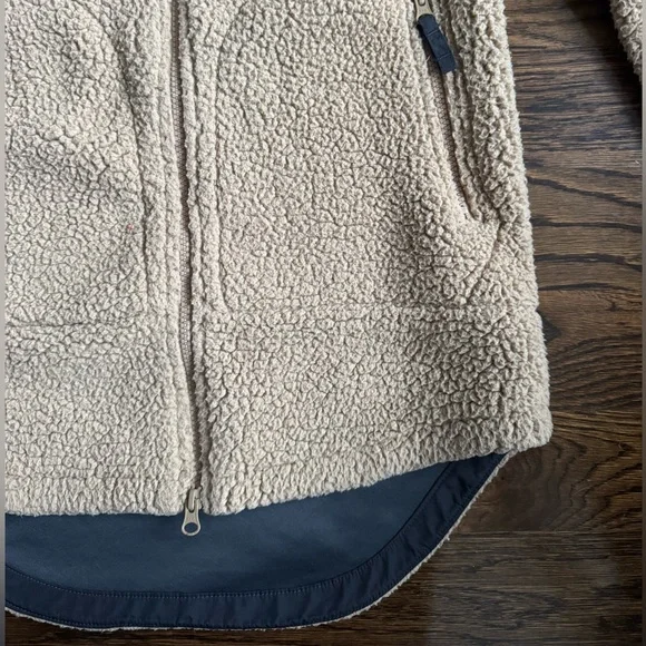 Columbia Longline Sherpa Fleece Hooded Zip Jacket Cozy Winter Outdoor Tan XS - Picture 9 of 9
